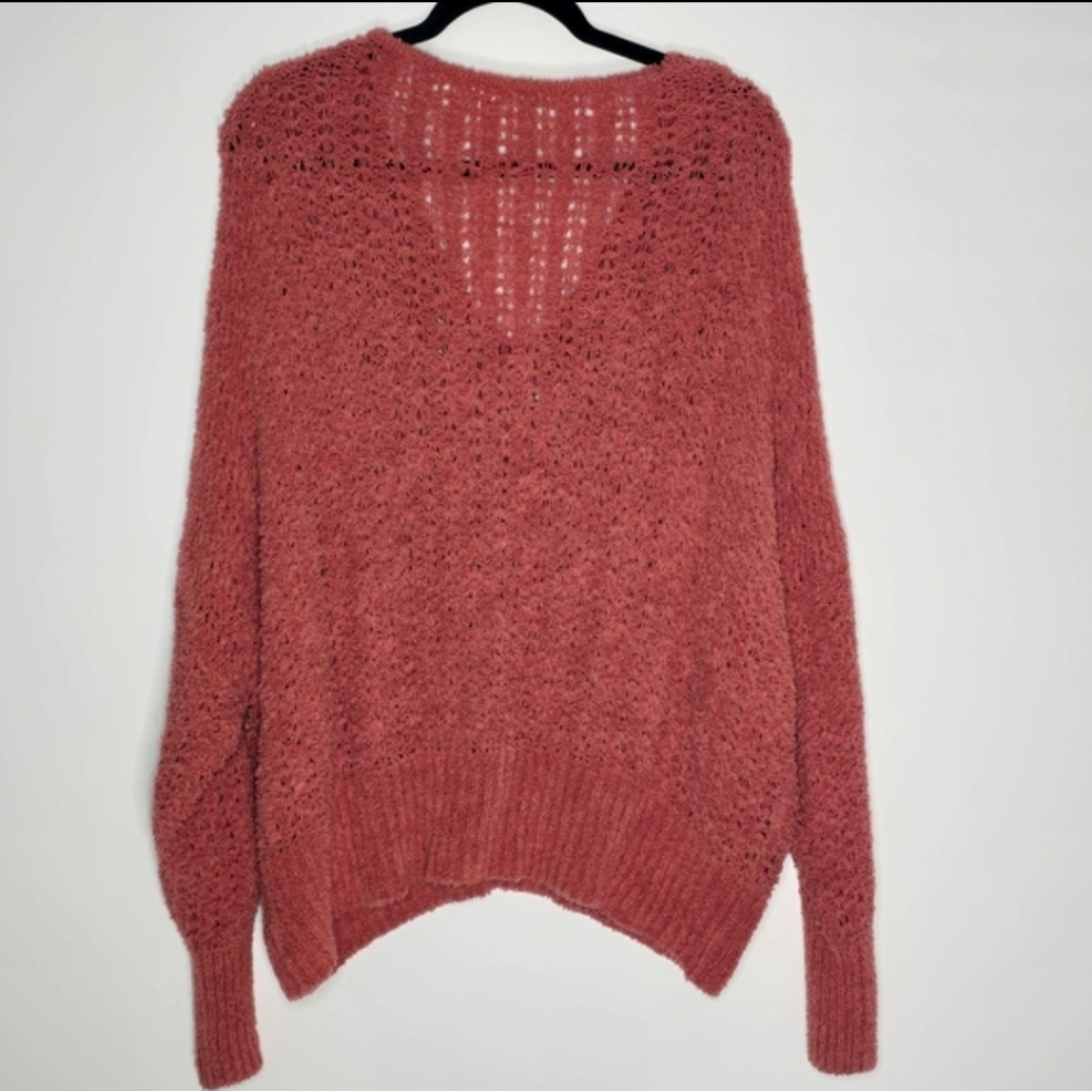 Women's Pink Sweater